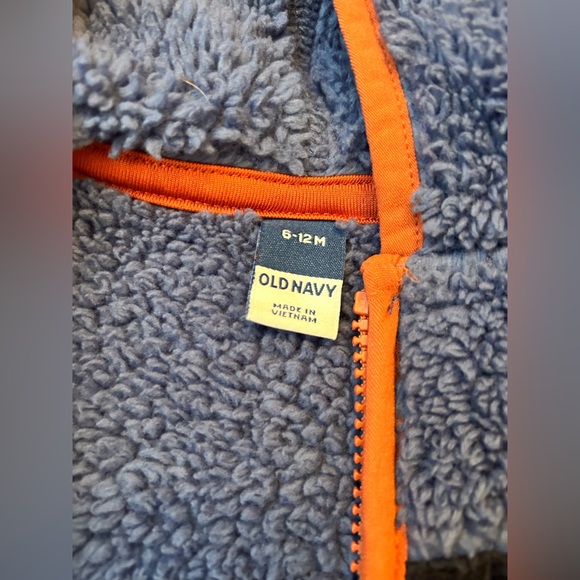 Old Navy 6-12 month warm one piece - Picture 3 of 4